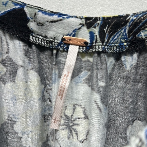 Free People Baja Babe Shirt Cold Shoulder Short Sleeve Floral Black Size Large - Picture 6 of 12